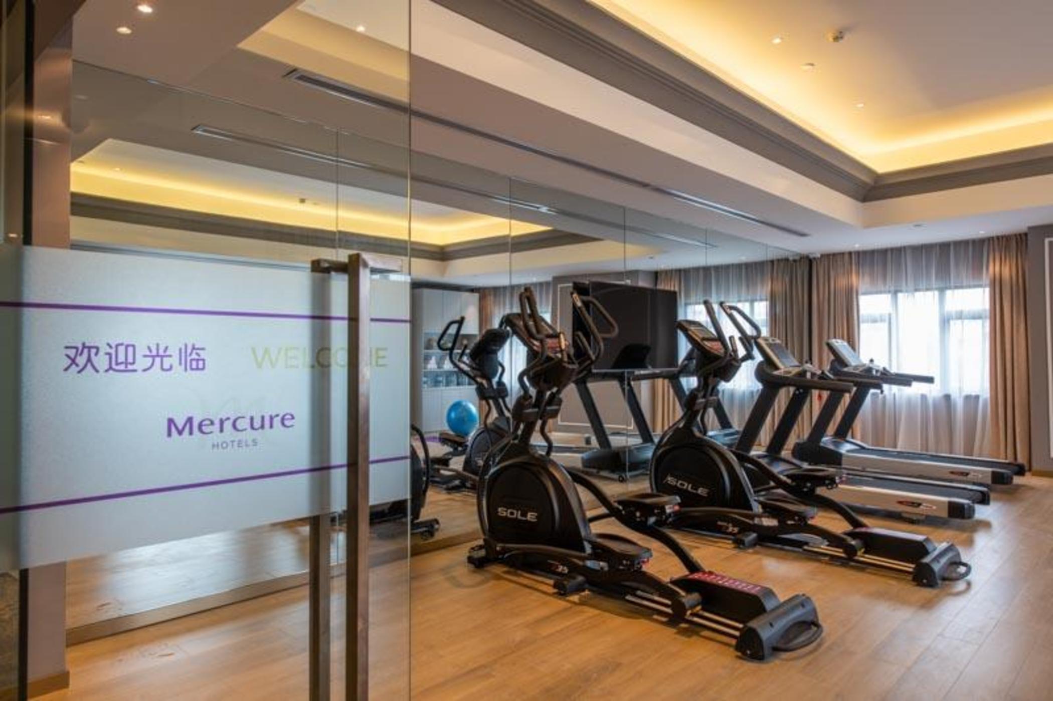 Mercure Shanghai Jiuting Экстерьер фото