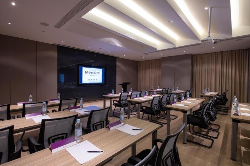 Mercure Shanghai Jiuting Экстерьер фото