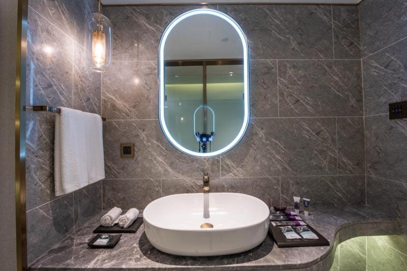 Mercure Shanghai Jiuting Экстерьер фото